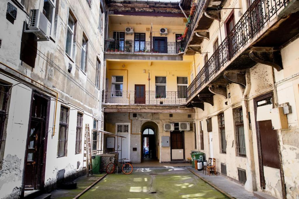 Studio Apartment Next To Famous Party House A38 Budapesta Exterior foto